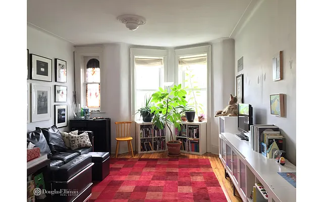 Rented by Douglas Elliman | media 7