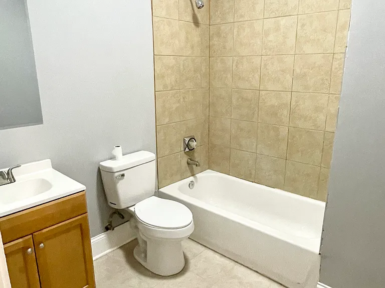 6323 S Drexel Ave #3 — Photo 5
