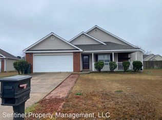 304 Wynfield Ln, Bonaire, GA