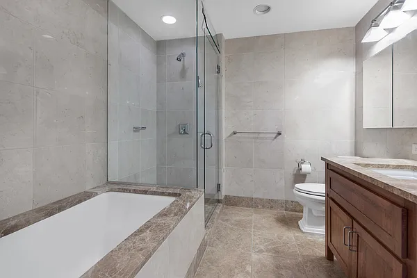 Rented by Compass | media 14