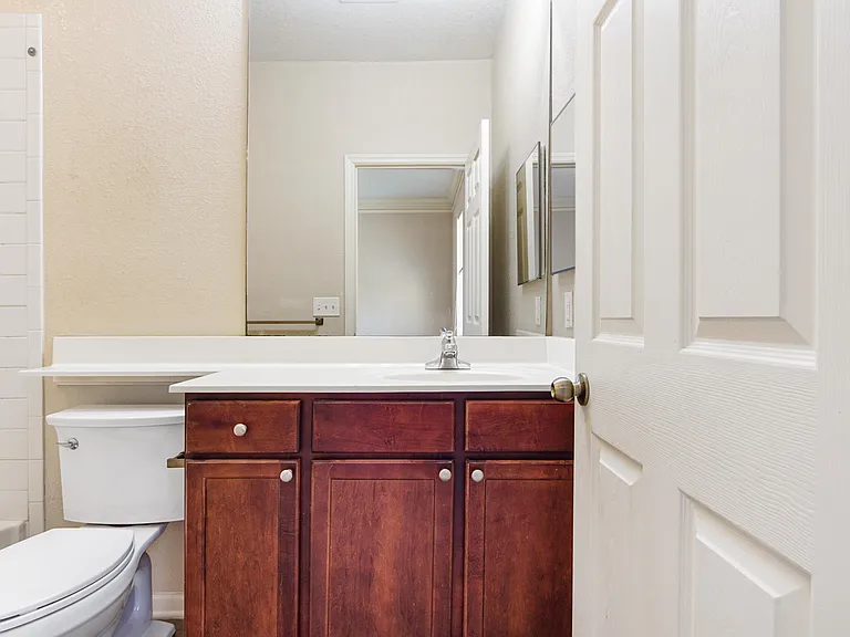 1602 Baldwin Rowe Cir #1602 — Photo 16