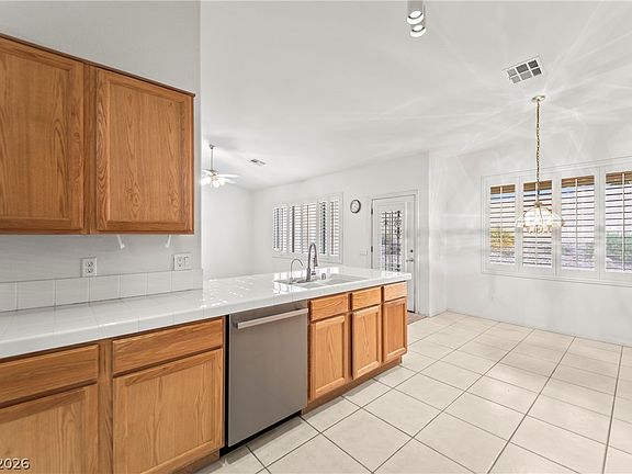 5th image of 1909 Rolling Dunes Ct
