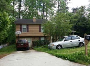 3913 Wood Path Dr, Stone Mountain, GA 30083