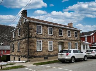 1142 Elk St, Franklin, PA 16323