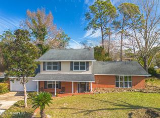 414 Christi Ln, Biloxi, MS 39531