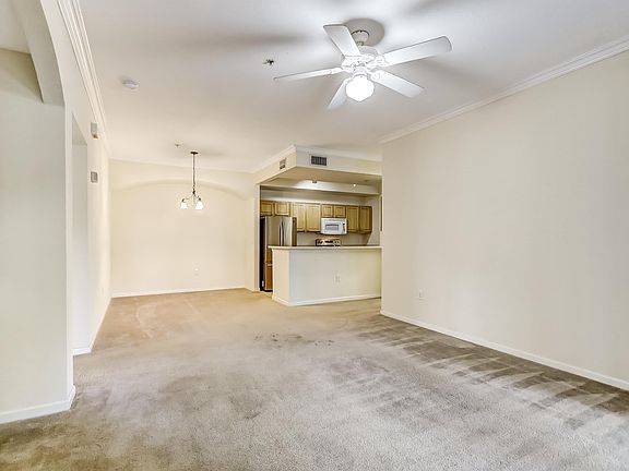 3rd image of 10075 N Gate Pkwy #1202