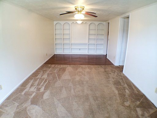 3rd image of 505 Pine Valley Dr APT D14