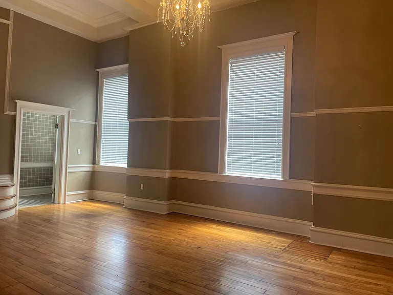 1025 Church St — Photo 36