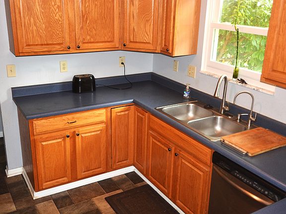 4th image of 1791 Ashburn Dr
