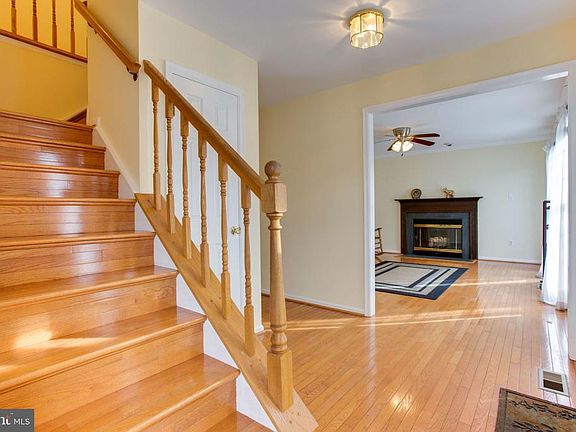 5th image of 6411 Creek Bed Ct