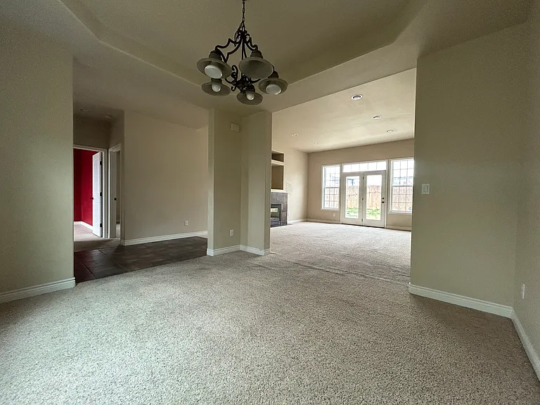 8619 Woodwinds Way — Photo 3