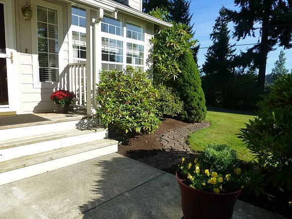 2nd image of 10103 107th Street Ct SW