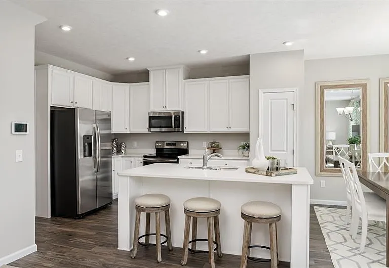 1326 S Ridge Dr E — Photo 25