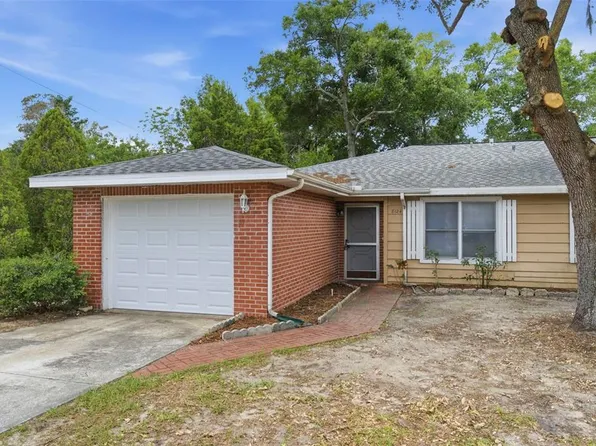 8124 Omaha Cir, Spring Hill, FL 34606