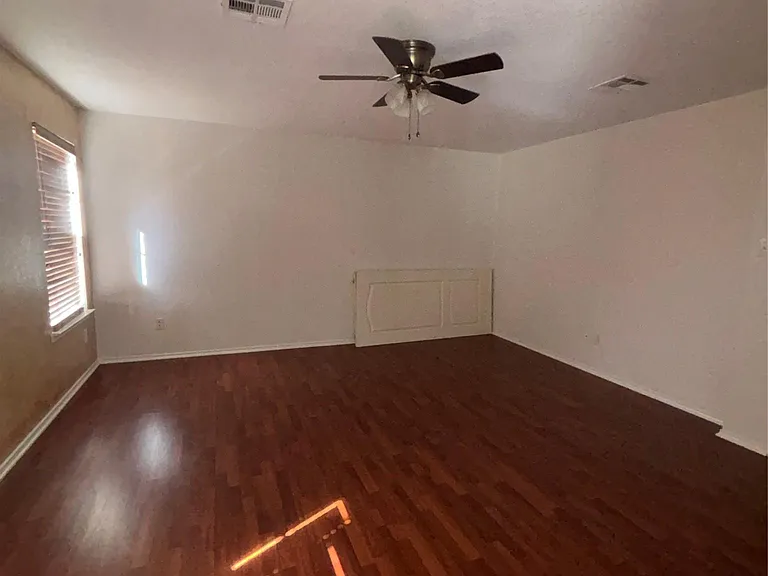 5600 War Admiral Dr — Photo 21