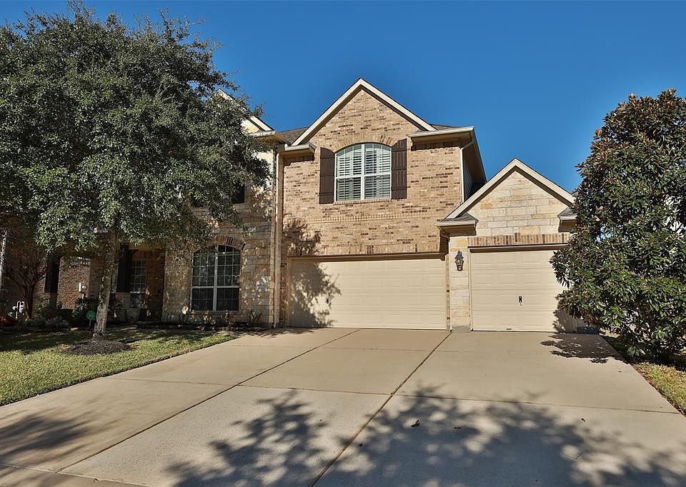 1st image of 6406 Oakmont Creek Dr