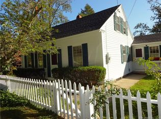 368 High St, Groton, CT 06355