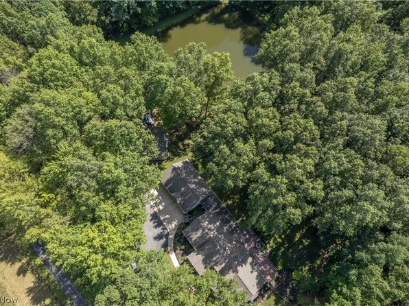 2332 Porter Rd, Atwater, OH 44201