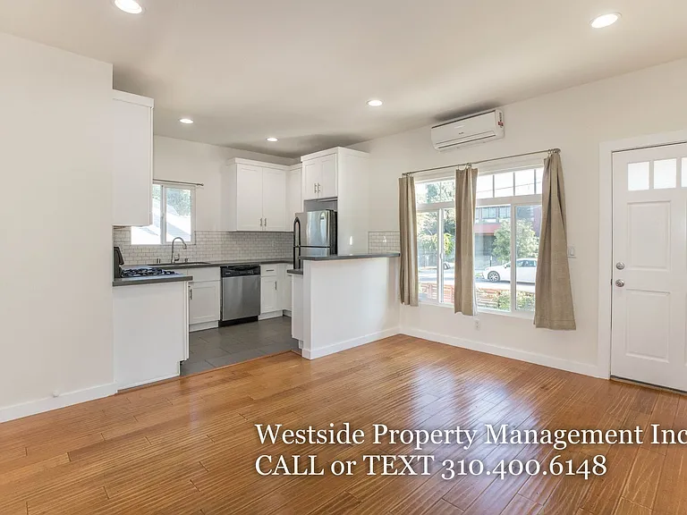 317 Parkman Ave #321 — Photo 1