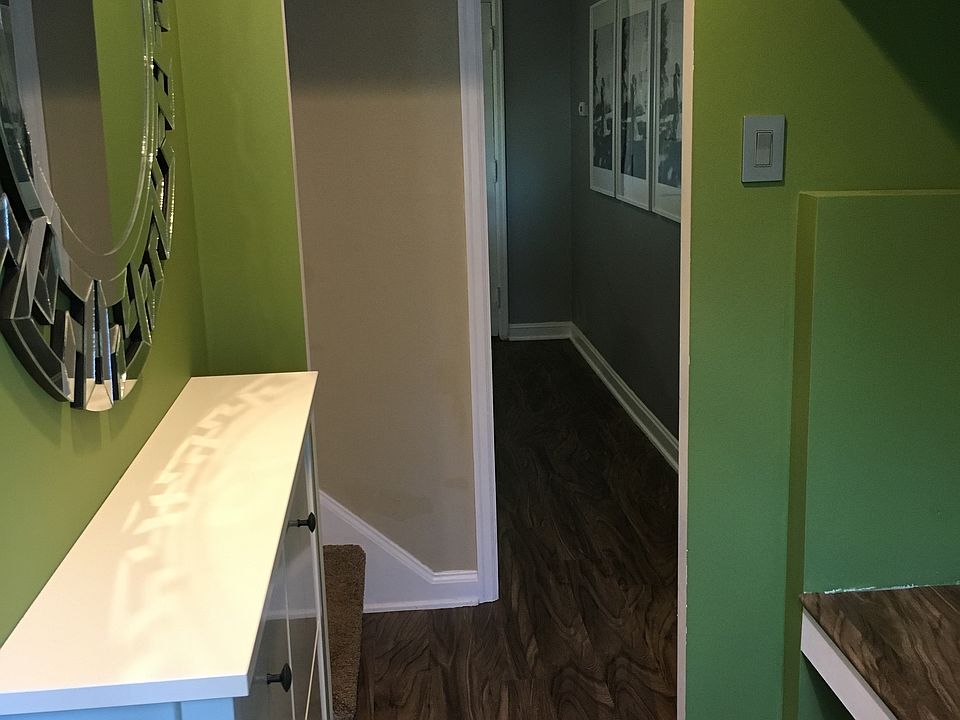 Mudroom - great storage!!