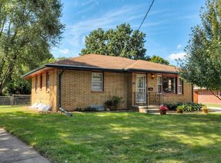 437 E Miller Ave, Des Moines, IA 50315