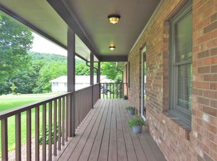 163 Richards St, Newport, VA 24128