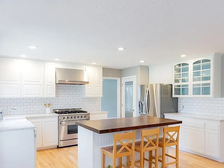 2368 E Green Canyon Dr — Photo 12