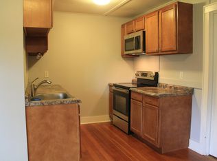 695 Beacon Valley Rd APT 7, Naugatuck, CT 06770