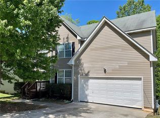 3255 Hunting Creek Pass, Douglasville, GA 30135