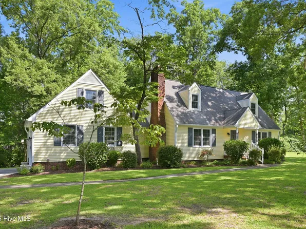 4800 Meadow Court Drive, New Bern, NC 28562
