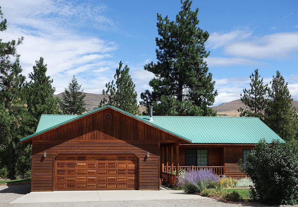 1st image of 4 Aspen Lane Wolf Cres