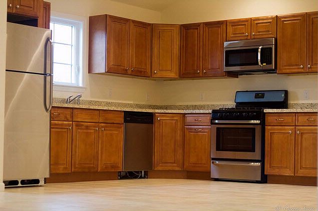 2nd image of 9 Lee Gray Ct APT 2