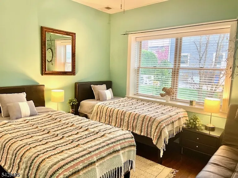 217 Newark Ave — Photo 17