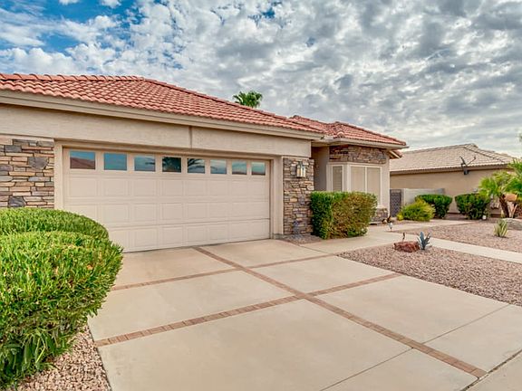 5th image of 10634 E Coopers Hawk Dr