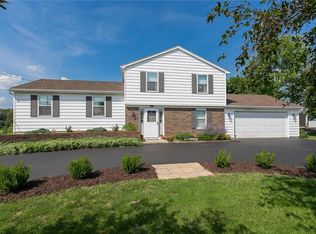 5936 Allen Padgham Rd, Farmington, NY 14425