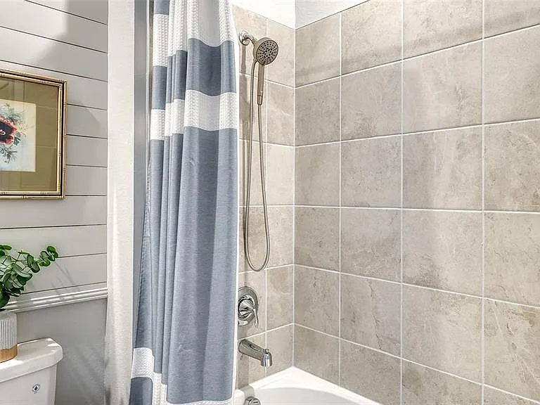 17645 Borocay Ct #201 — Photo 33