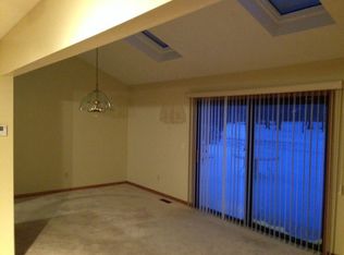 330 Katey Rose Ln, Cleveland, OH 44143