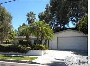 5812 Kelvin Ave, Woodland Hills, CA 91367