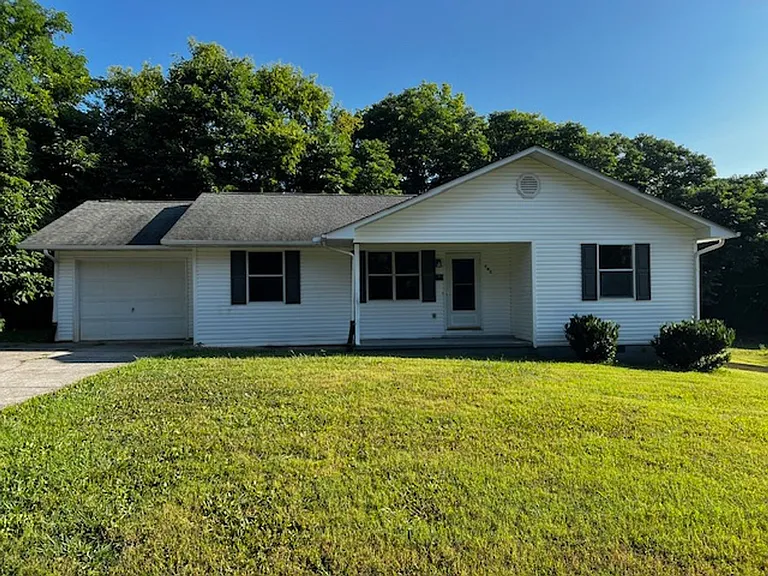 702 Pearson Springs Rd — Photo 1