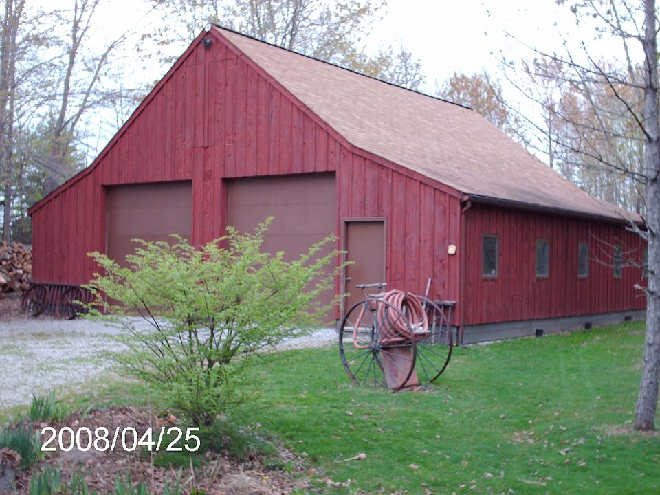 40x40 Amish-built barn