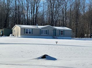 375 Windy Knob Dr, Hyde Park, VT 05655