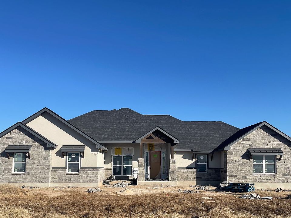 1st image of 101 Valley View