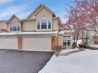 1686 Penn Ct, Crystal Lake, IL 60014