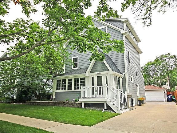 3rd image of 1055 Fairoaks Ave