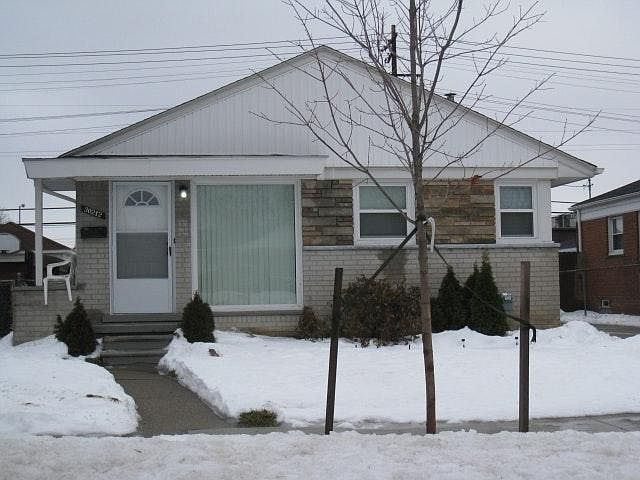 1st image of 30212 Taylor St