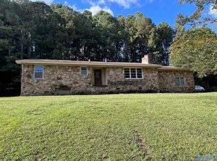 113 Pick Dr, Scottsboro, AL 35769
