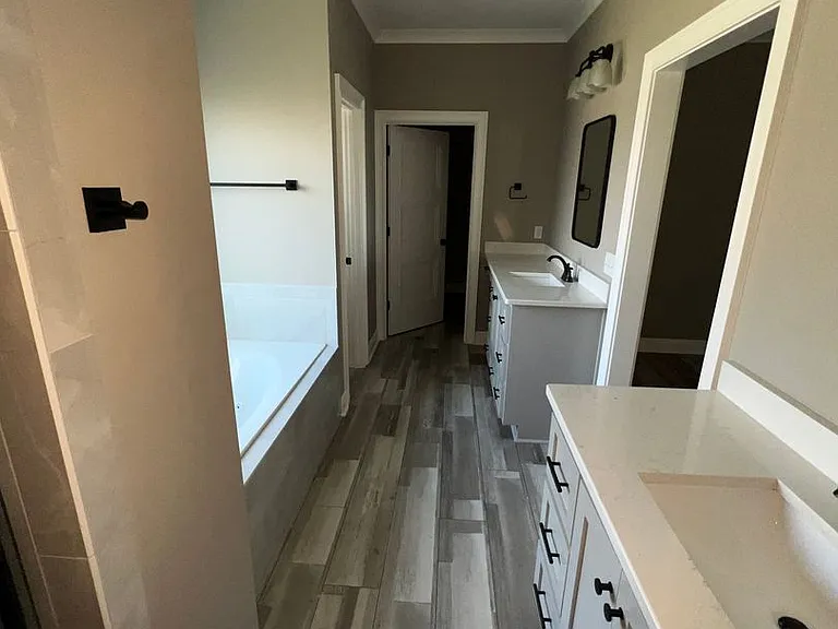 526 County Road 758 — Photo 19