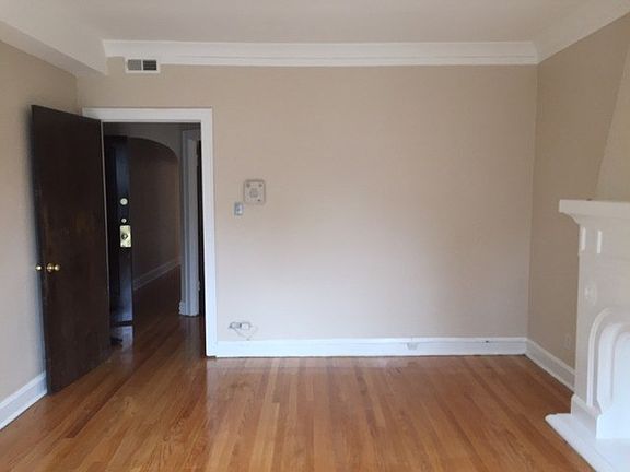 4th image of 7807 S Chappel Ave #2