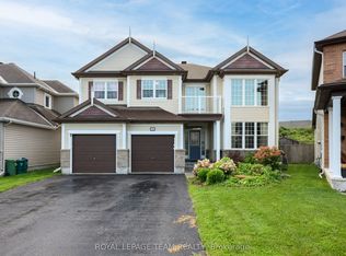 622 Anjana Cir, Ottawa, ON K2J 0E1