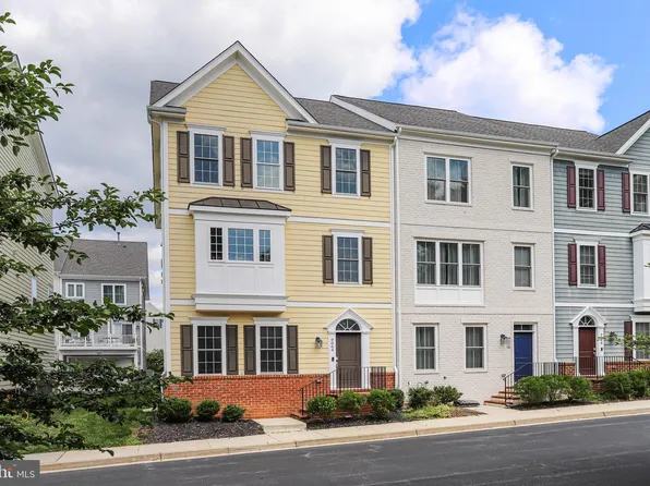 9064 Knott Ln, Frederick, MD 21704